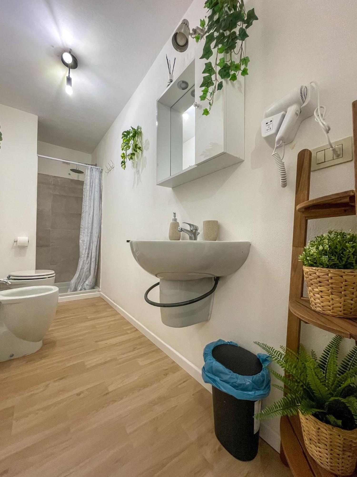 Home In Town - Home In City Life Near San Siro Stadium Милано Екстериор снимка